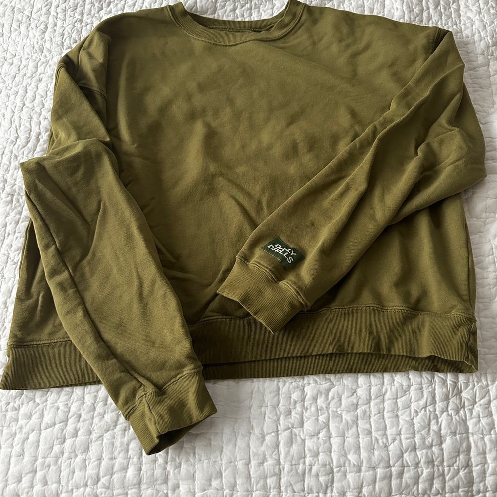 Daily Drills Women's Crewneck Sweater in Olive